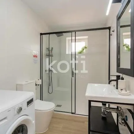Koti - Las Flores *